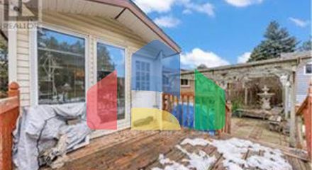 Residential - Single Family Home - Cambridge, Canada - Canada