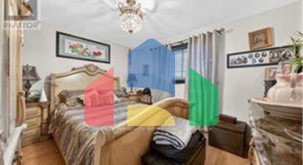 Residential - Single Family Home - Cambridge, Canada - Canada