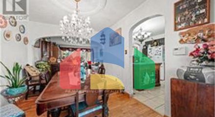 Residential - Single Family Home - Cambridge, Canada - Canada