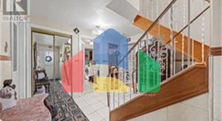 Residential - Single Family Home - Cambridge, Canada - Canada