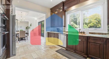 Residential - Single Family Home - Cambridge, Canada - Canada