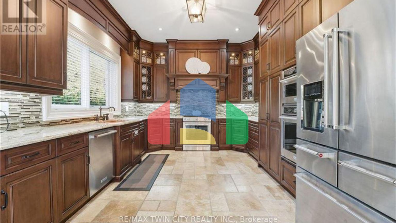 Residential - Single Family Home - Cambridge, Canada - Canada