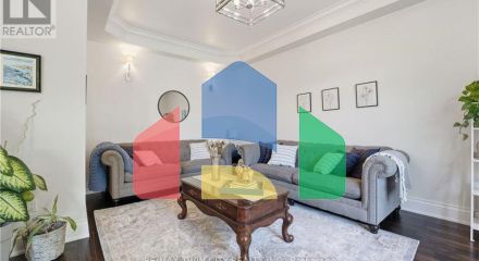 Residential - Single Family Home - Cambridge, Canada - Canada