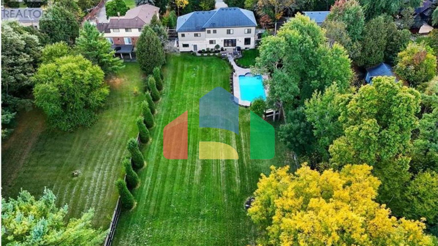 Residential - Single Family Home - Cambridge, Canada - Canada