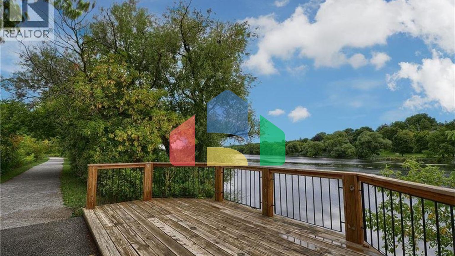 Residential - Condo/Apartment - Cambridge, Canada - Canada