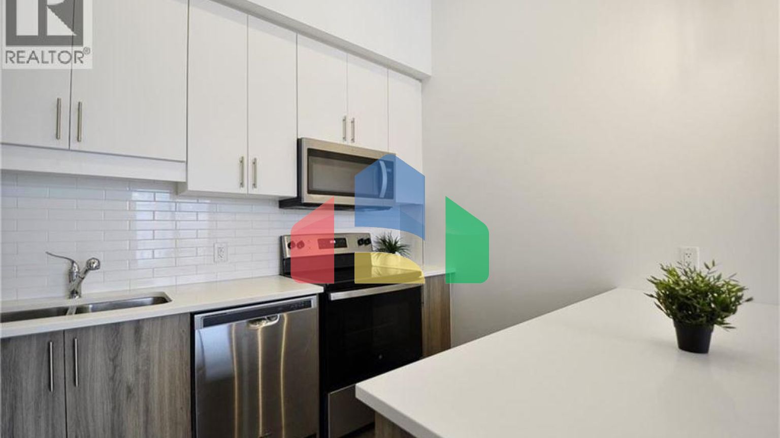 Residential - Condo/Apartment - Cambridge, Canada - Canada