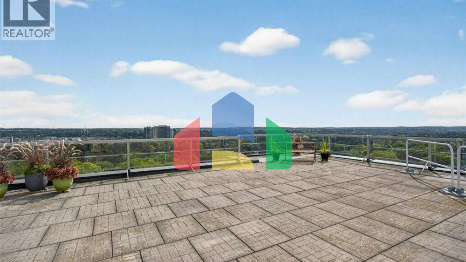 Residential - Condo/Apartment - Cambridge, Canada - Canada