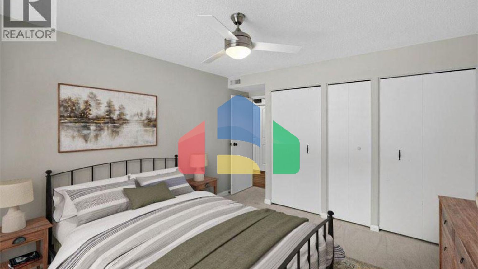 Residential - Condo/Apartment - Cambridge, Canada - Canada