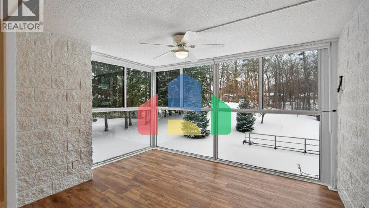 Residential - Condo/Apartment - Cambridge, Canada - Canada