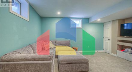 Residential - Single Family Home - Cambridge, Canada - Canada