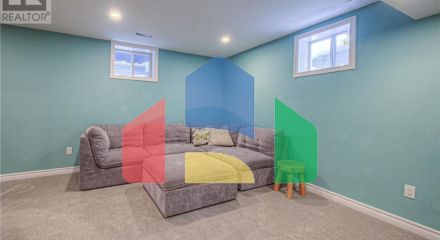 Residential - Single Family Home - Cambridge, Canada - Canada