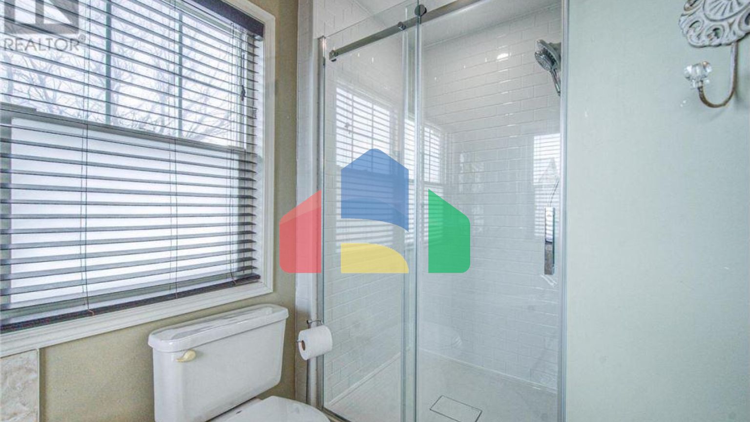 Residential - Single Family Home - Cambridge, Canada - Canada