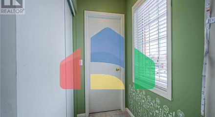 Residential - Single Family Home - Cambridge, Canada - Canada