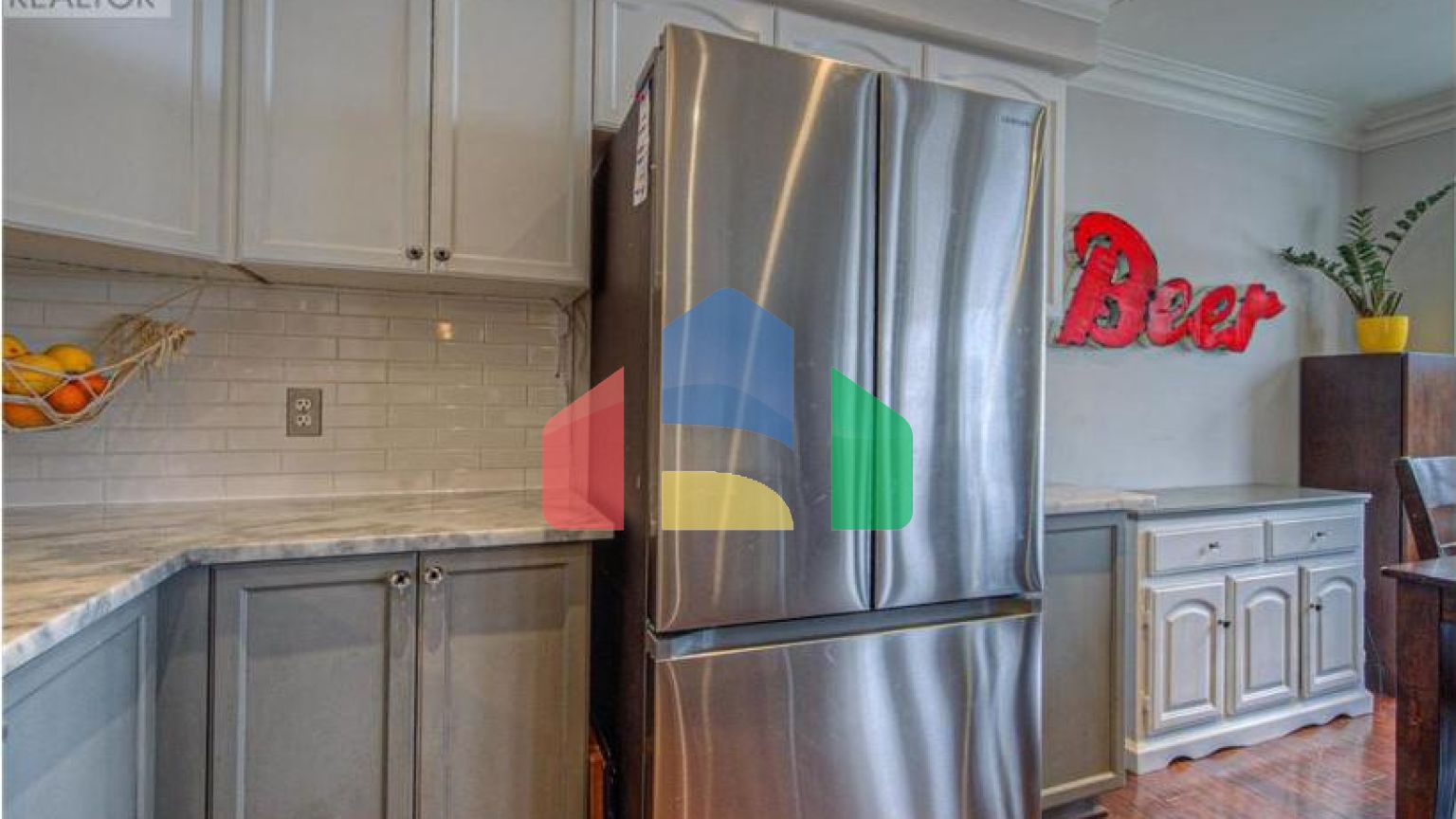 Residential - Single Family Home - Cambridge, Canada - Canada