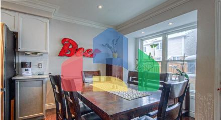 Residential - Single Family Home - Cambridge, Canada - Canada