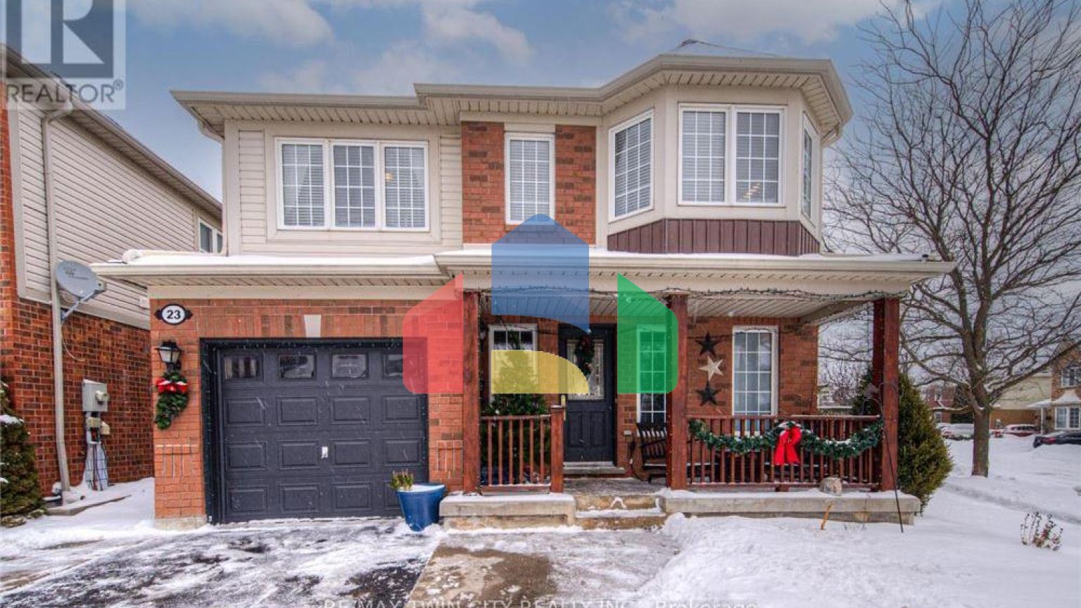 Residential - Single Family Home - Cambridge, Canada - Canada