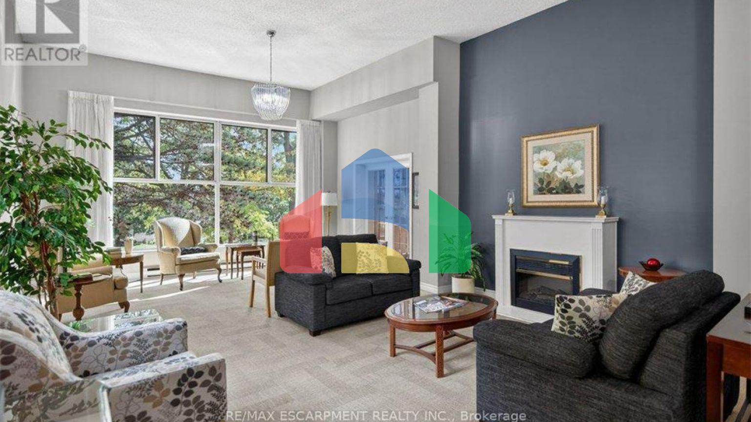 Residential - Condo/Apartment - Cambridge, Canada - Canada