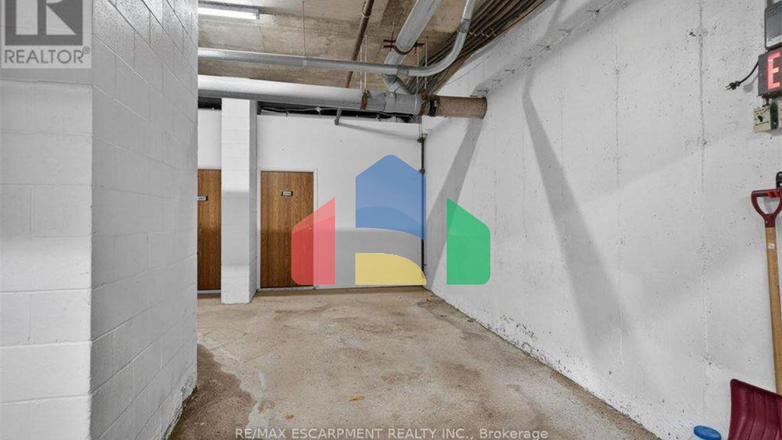 Residential - Condo/Apartment - Cambridge, Canada - Canada