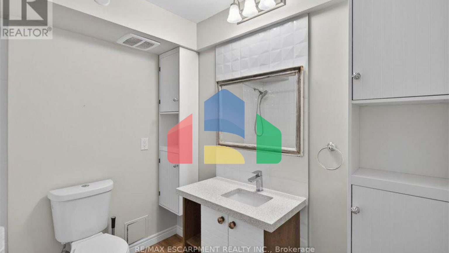 Residential - Condo/Apartment - Cambridge, Canada - Canada