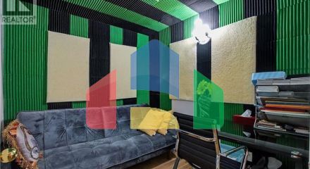 Commercial - Commercial/Retail - Cambridge, Canada - Canada