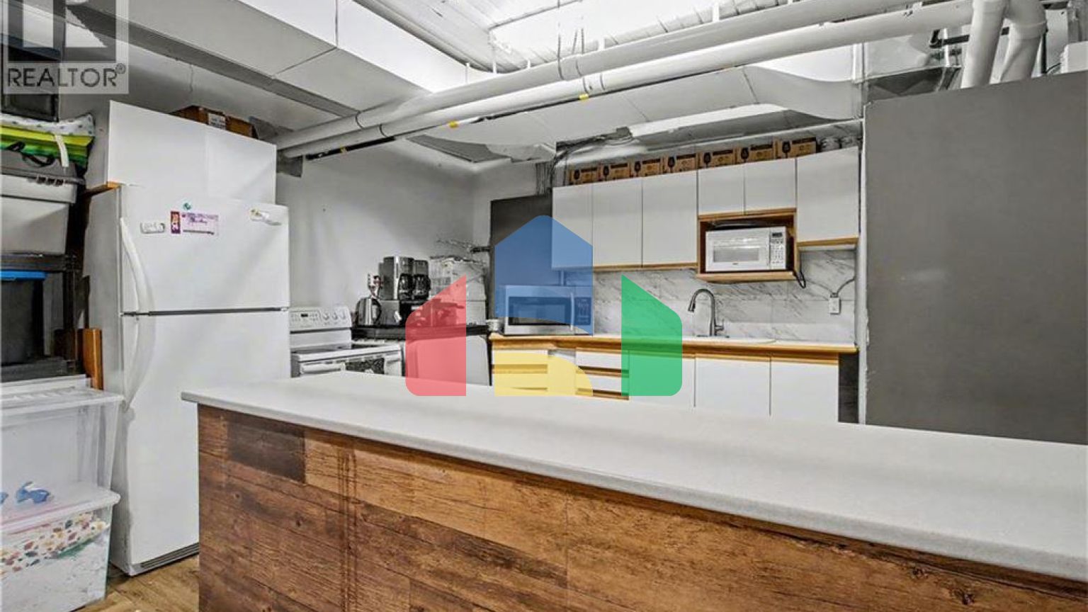 Commercial - Commercial/Retail - Cambridge, Canada - Canada