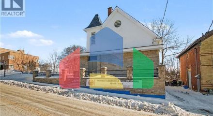 Commercial - Commercial/Retail - Cambridge, Canada - Canada