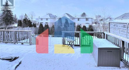 Residential - Single Family Home - Cambridge, Canada - Canada