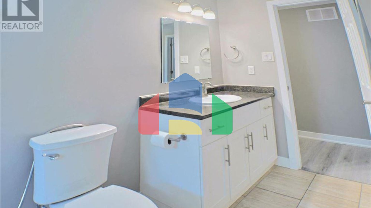 Residential - Single Family Home - Cambridge, Canada - Canada