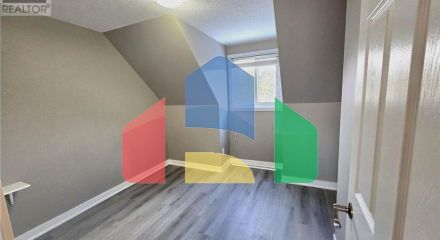 Residential - Single Family Home - Cambridge, Canada - Canada