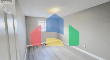 Residential - Single Family Home - Cambridge, Canada - Canada