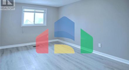 Residential - Single Family Home - Cambridge, Canada - Canada