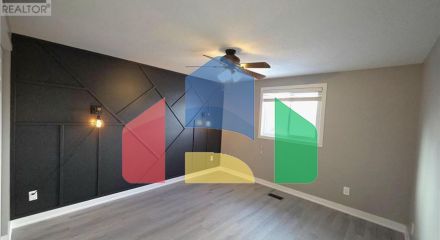 Residential - Single Family Home - Cambridge, Canada - Canada