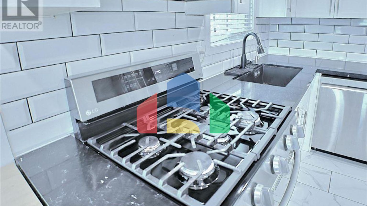 Residential - Single Family Home - Cambridge, Canada - Canada