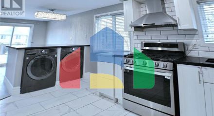 Residential - Single Family Home - Cambridge, Canada - Canada