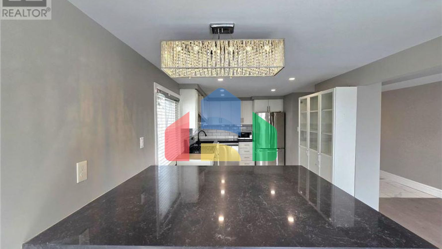 Residential - Single Family Home - Cambridge, Canada - Canada