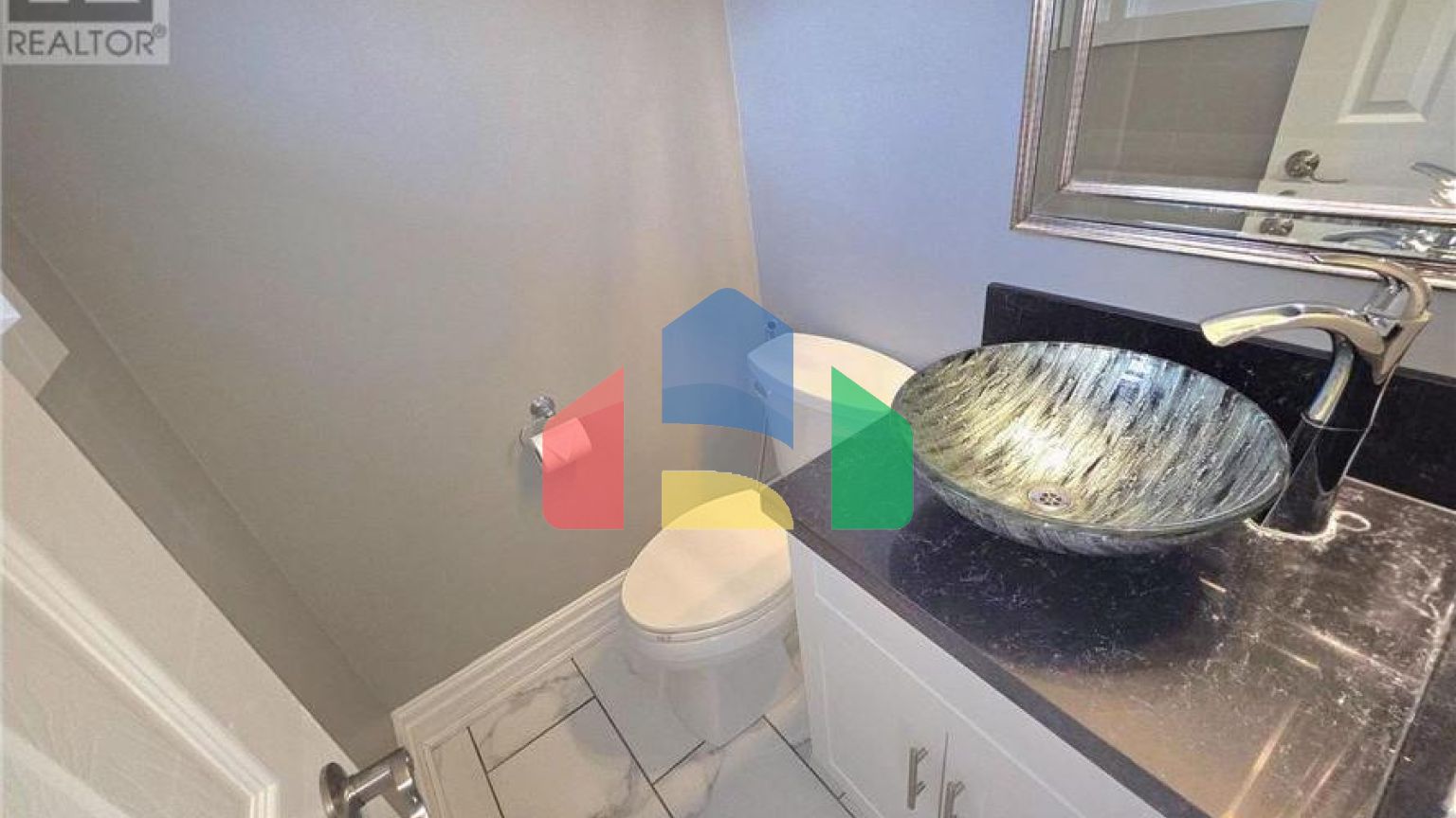 Residential - Single Family Home - Cambridge, Canada - Canada