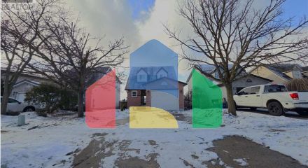 Residential - Single Family Home - Cambridge, Canada - Canada