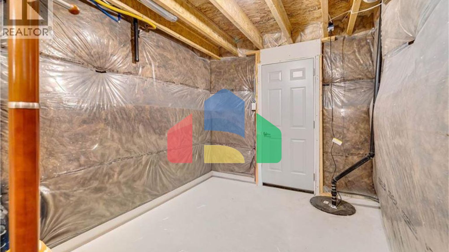 Residential - Single Family Home - Cambridge, Canada - Canada