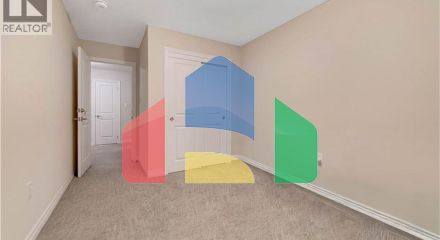 Residential - Single Family Home - Cambridge, Canada - Canada