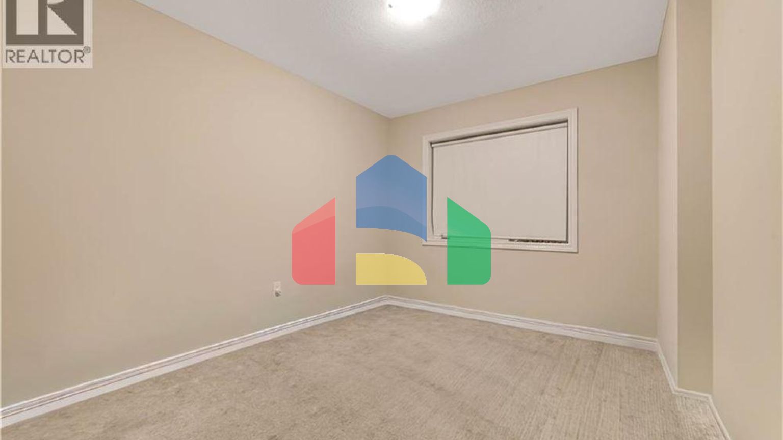 Residential - Single Family Home - Cambridge, Canada - Canada