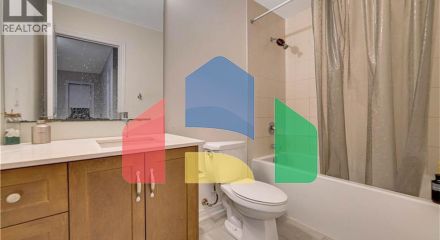 Residential - Single Family Home - Cambridge, Canada - Canada