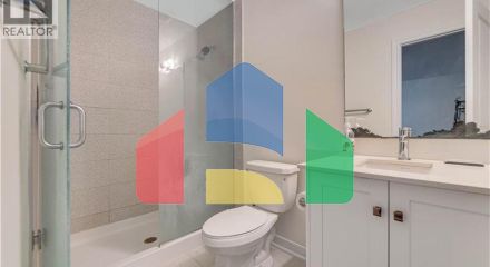 Residential - Single Family Home - Cambridge, Canada - Canada