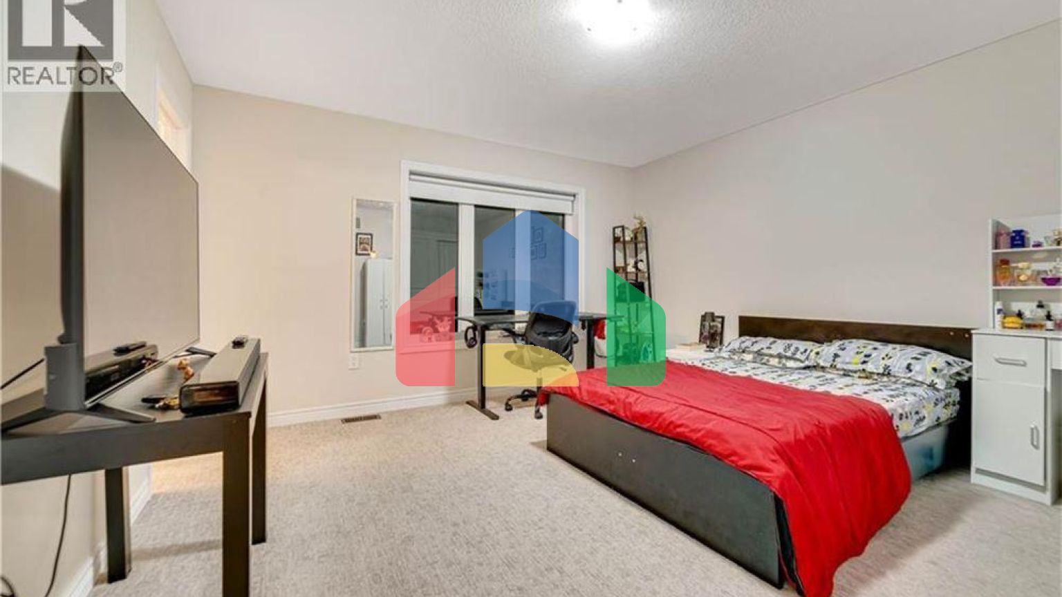 Residential - Single Family Home - Cambridge, Canada - Canada