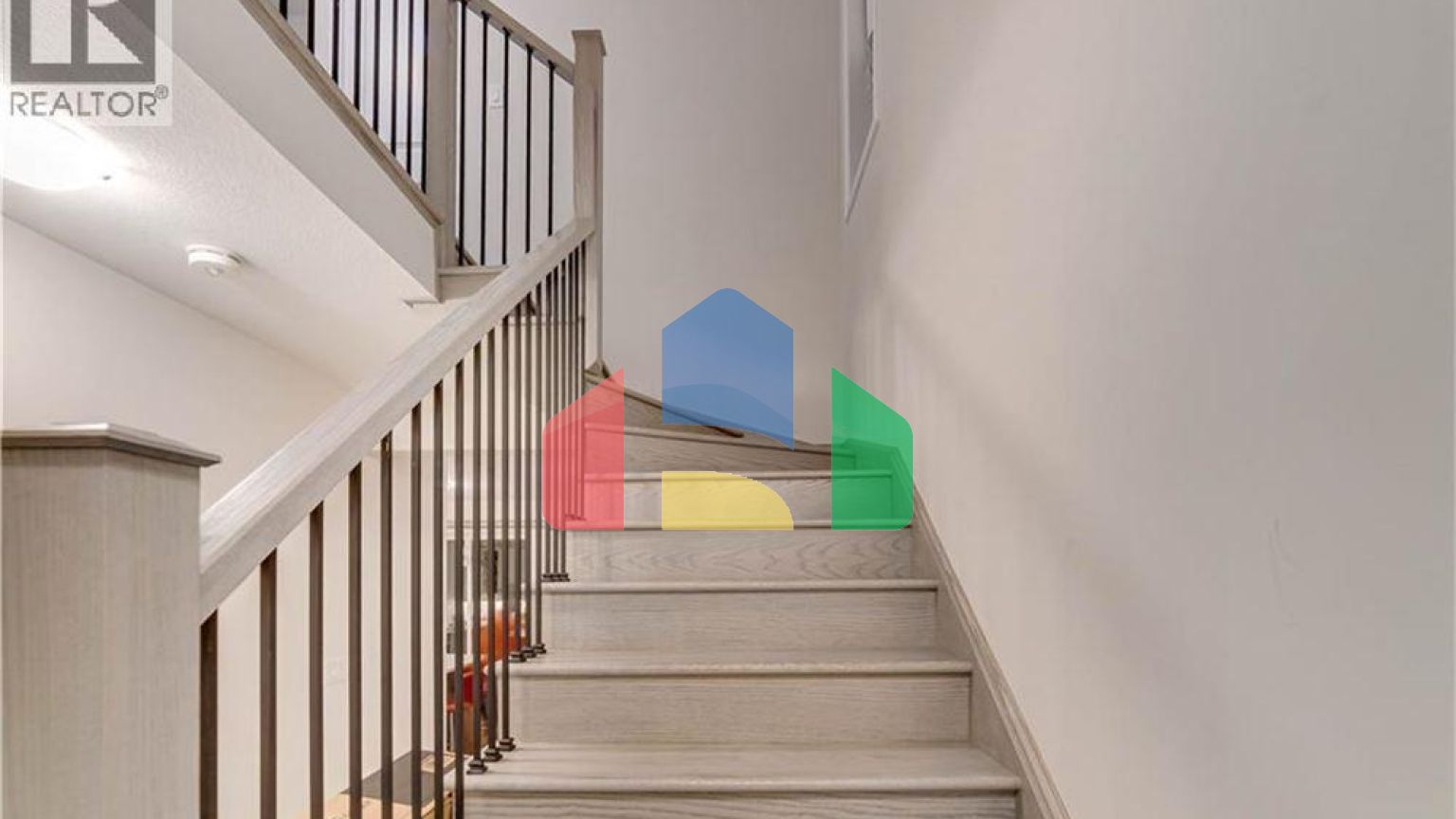 Residential - Single Family Home - Cambridge, Canada - Canada