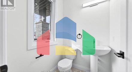 Residential - Single Family Home - Cambridge, Canada - Canada