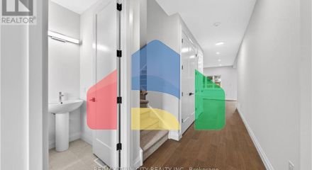 Residential - Single Family Home - Cambridge, Canada - Canada