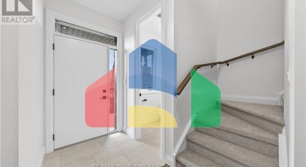 Residential - Single Family Home - Cambridge, Canada - Canada