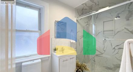 Residential - Single Family Home - Cambridge, Canada - Canada