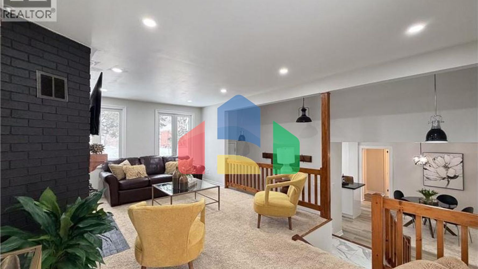 Residential - Single Family Home - Cambridge, Canada - Canada