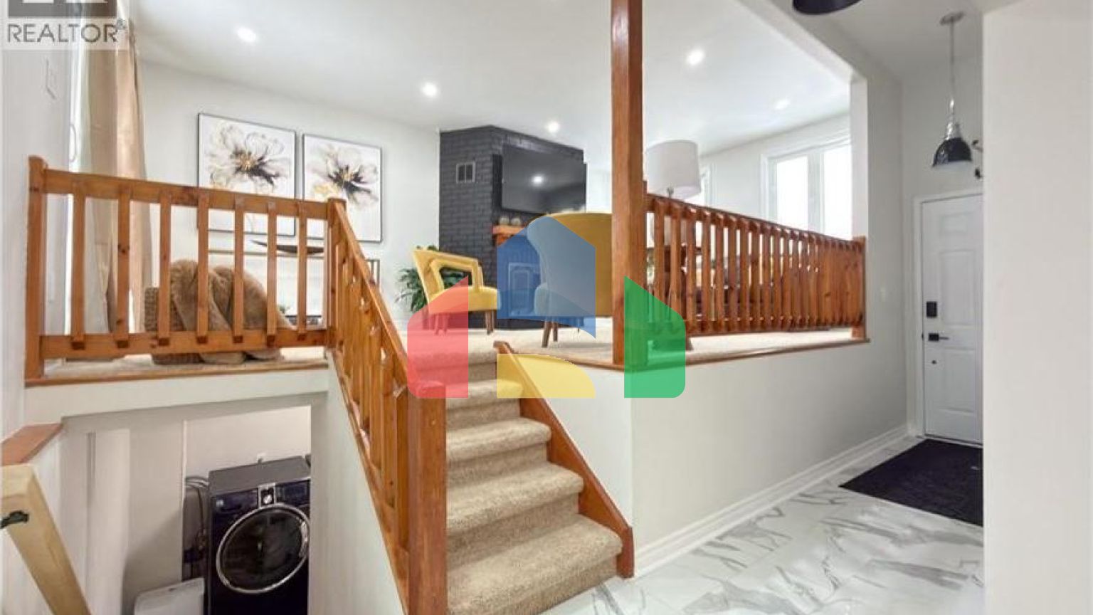 Residential - Single Family Home - Cambridge, Canada - Canada